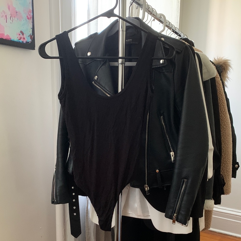 Lovers & Friends Everyday Bodysuit - Picture 3 of 3